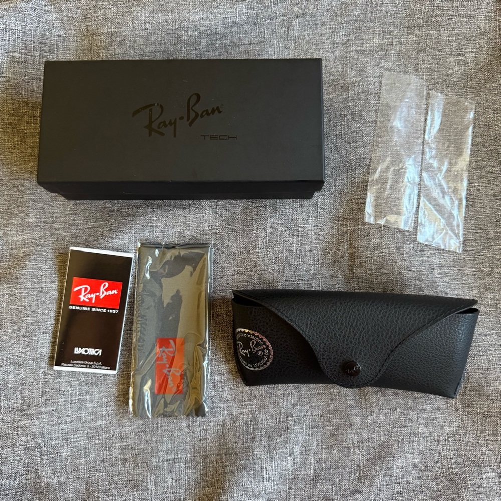 Ray-Ban Sunglasses CASE ONLY and Box/packaging
